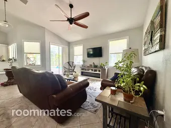 Room for rent in North Port, FL $900, house