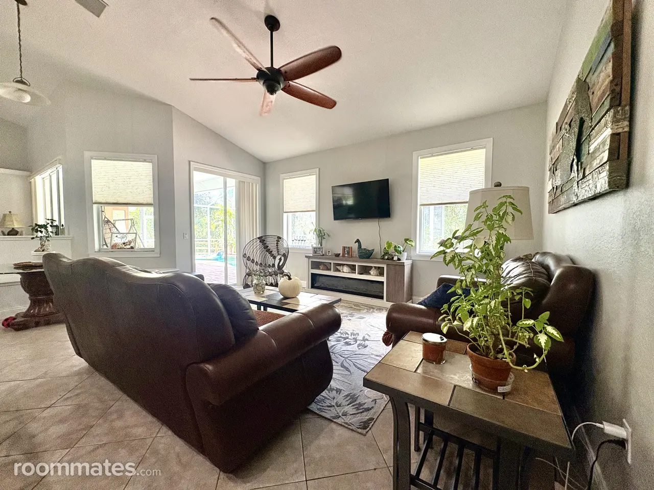 Profile photo 5 of 9