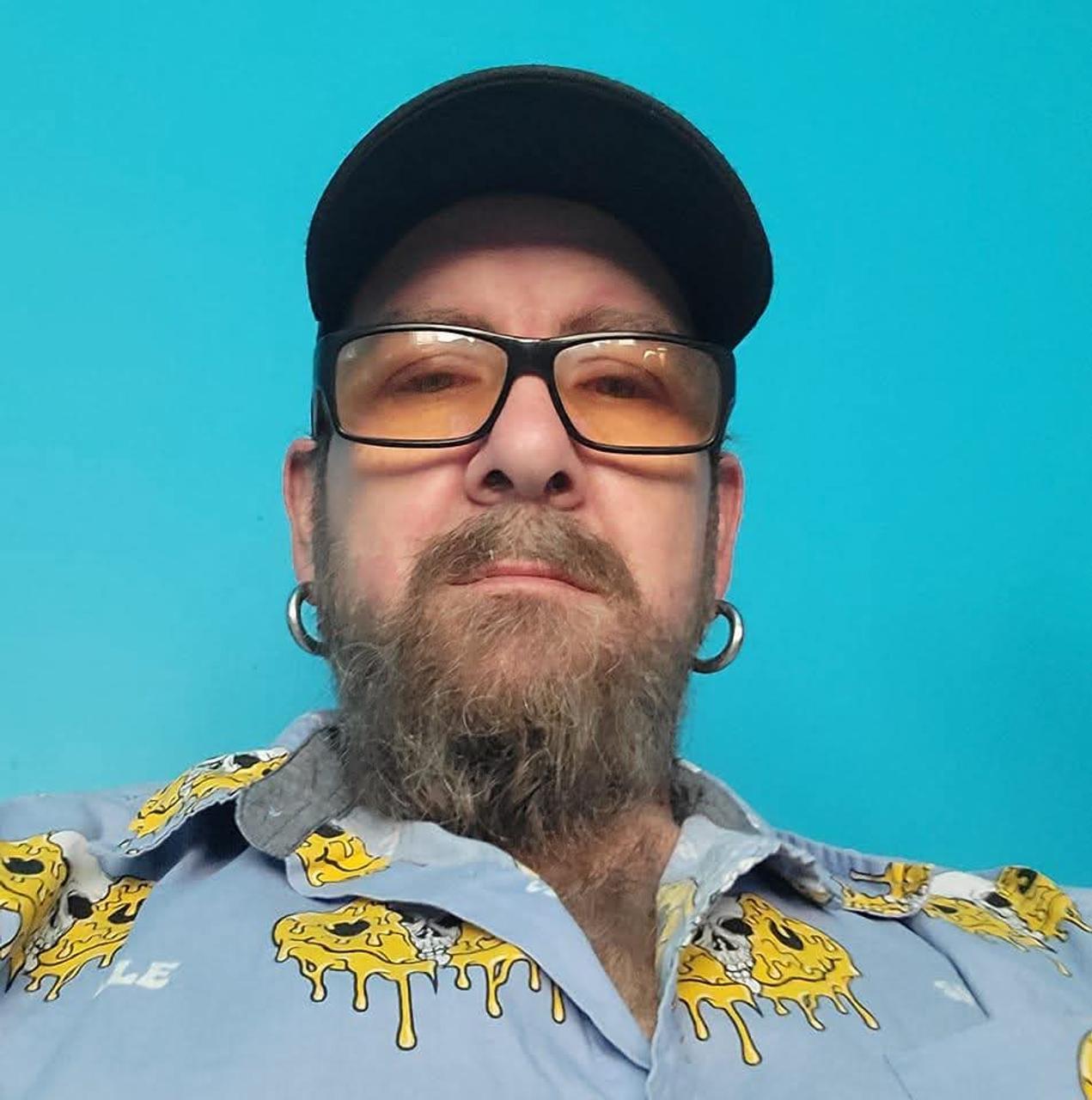 Profile photo 2 of 9