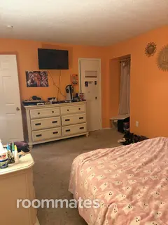 Room for rent in Brick, NJ $900, condo