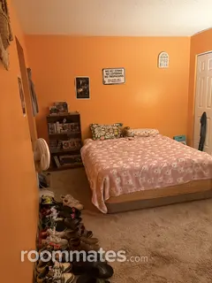 Room for rent in Brick, NJ $900, condo