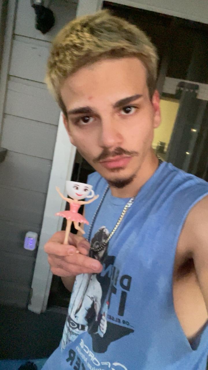 Profile photo 2 of 4