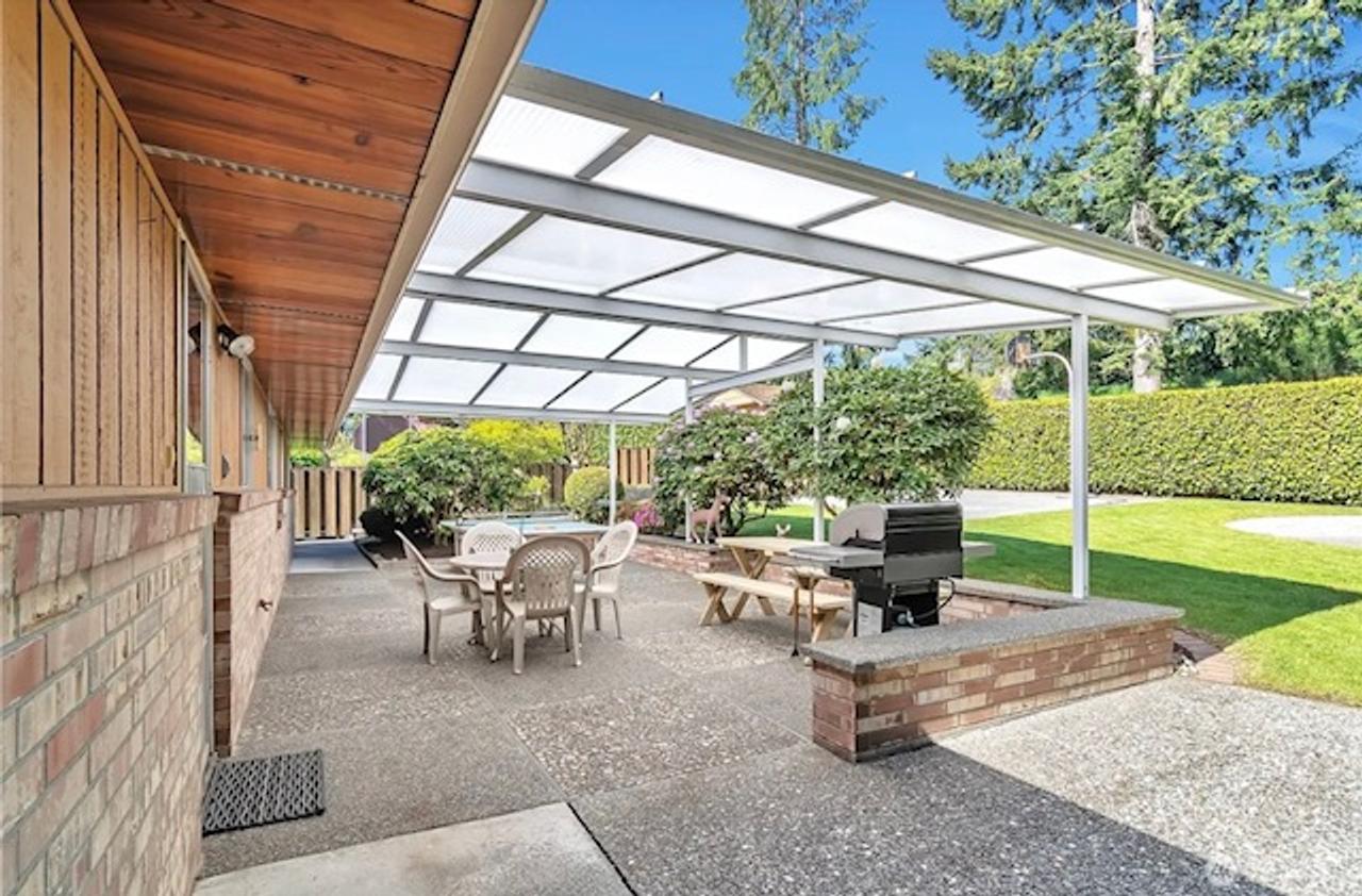 Profile photo 9 of 10