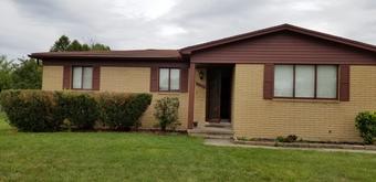 Room for rent in Sterling Heights, MI $825, house