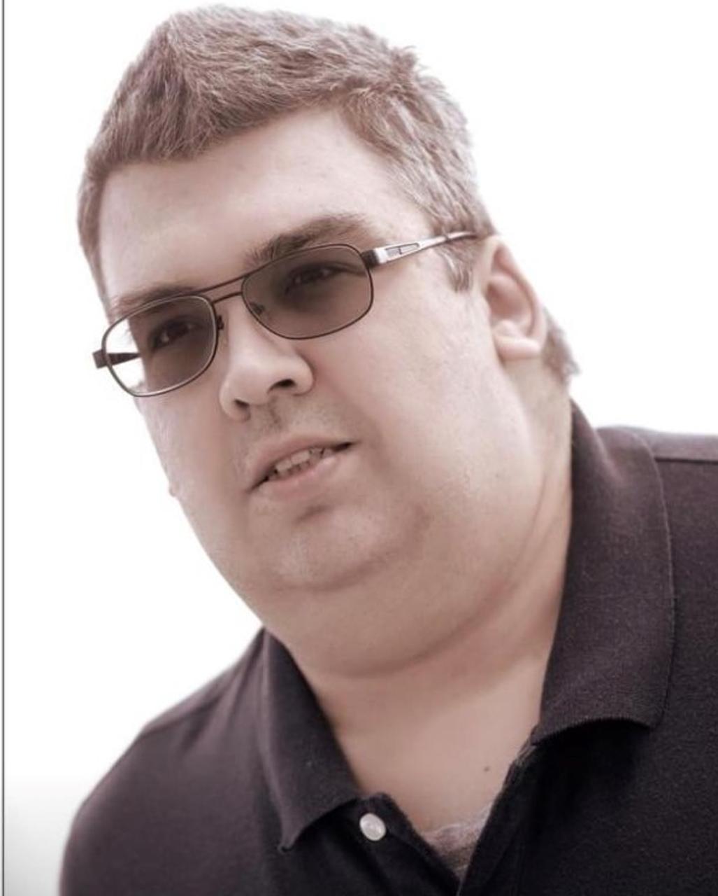 Profile photo 2 of 2