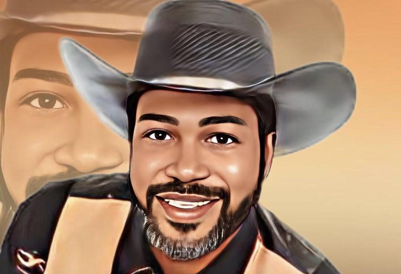 Profile photo 11 of 11