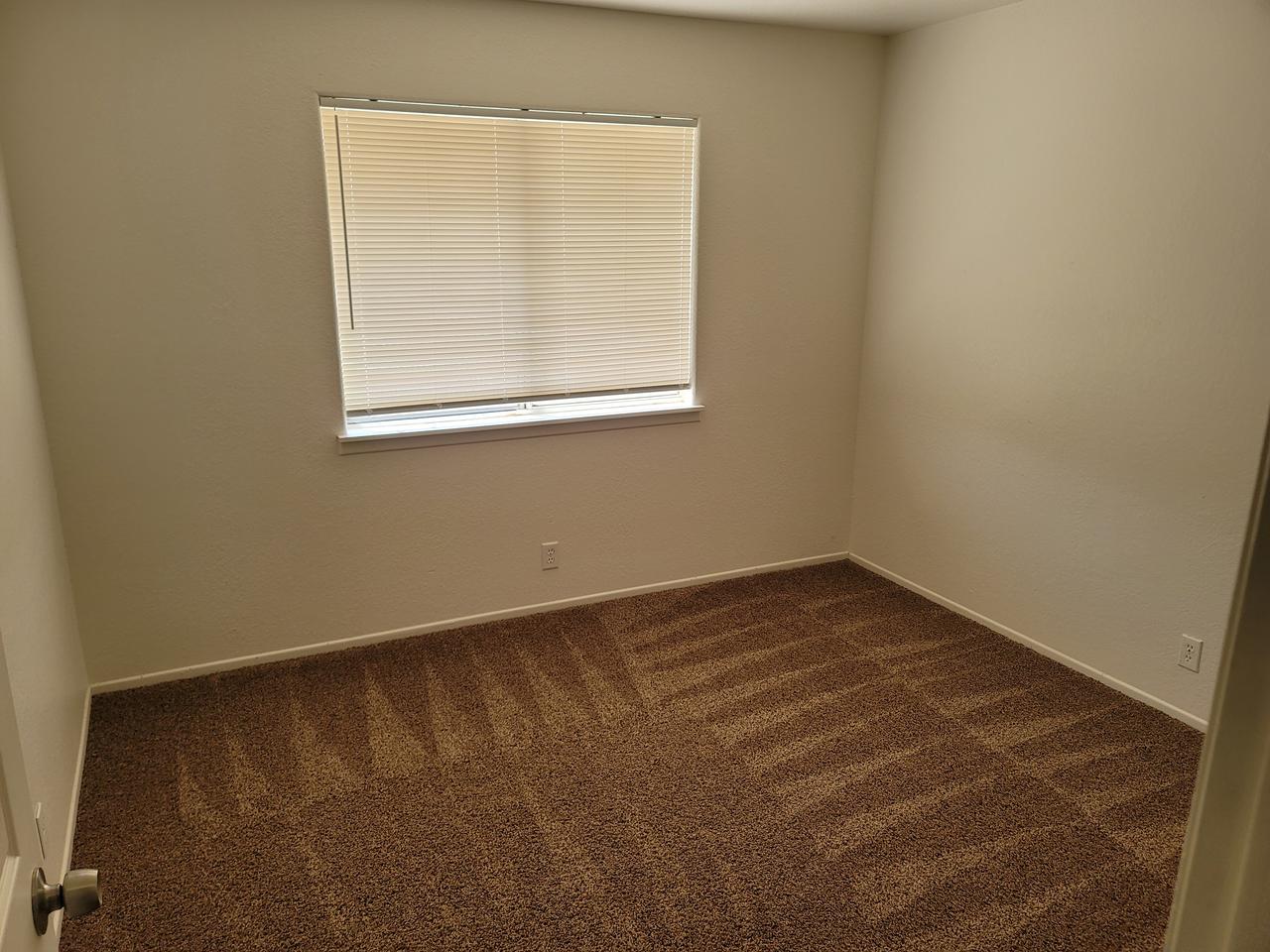 Profile photo 8 of 11