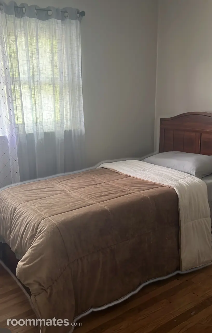 Profile photo 5 of 6