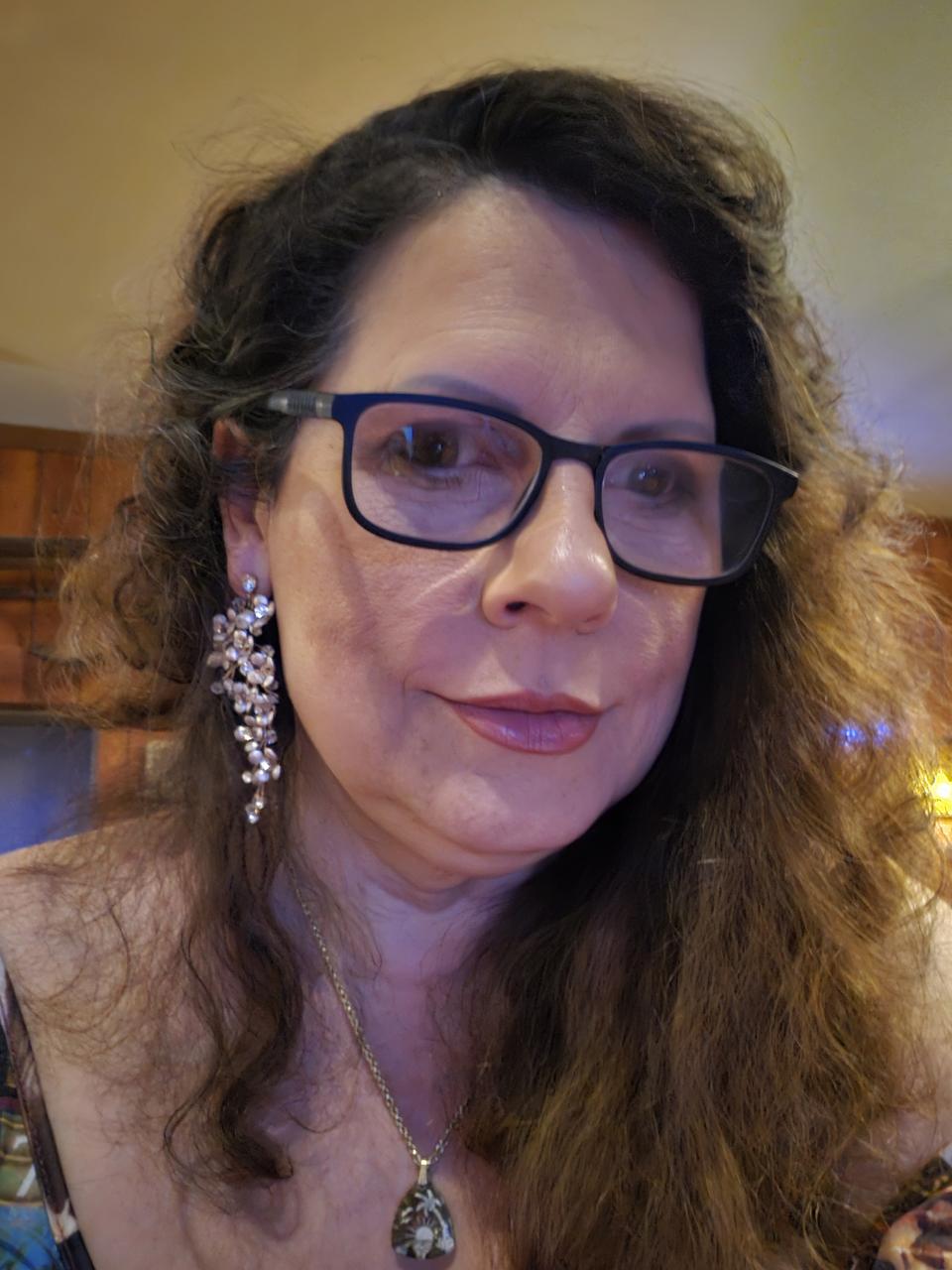 Profile photo 6 of 6