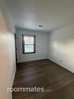 Room for rent in Norfolk, VA $675, house