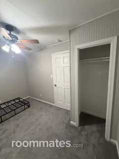 Room for rent in Norfolk, VA $800, house