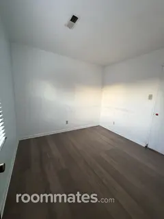 Room for rent in Norfolk, VA $675, house
