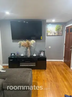 Room for rent in East Hartford, CT $800, house