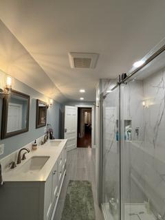 Room for rent in Newport, RI $1700, townhouse