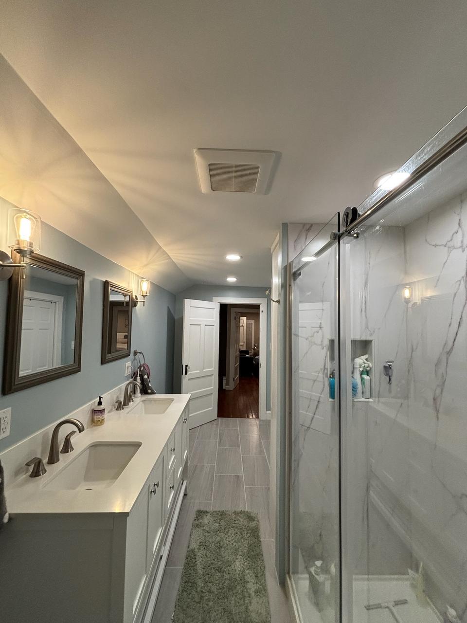 Profile photo 1 of 8