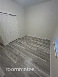 Room for rent in Sacramento, CA $900, house