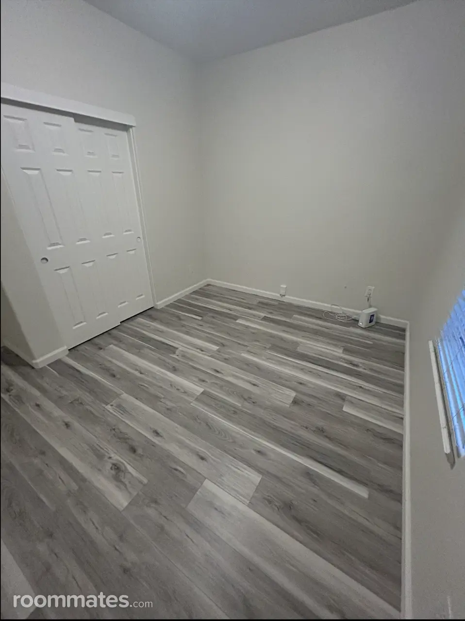 Profile photo 1 of 5