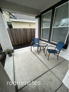 Room for rent in Sacramento, CA $900, house