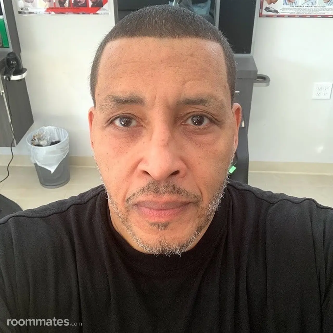 Profile photo 1 of 1