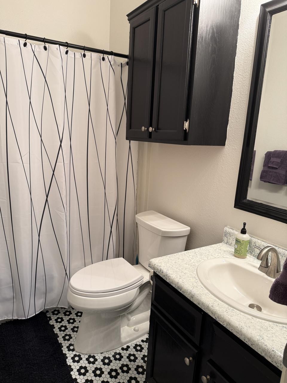 Profile photo 4 of 9