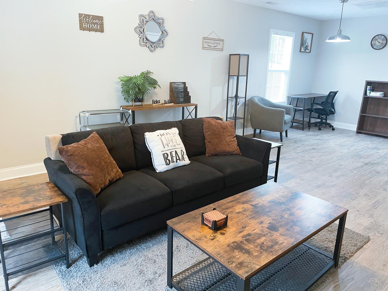 Profile photo 1 of 11