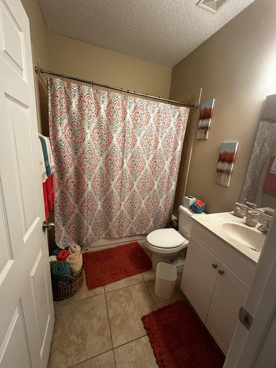 Profile photo 7 of 9