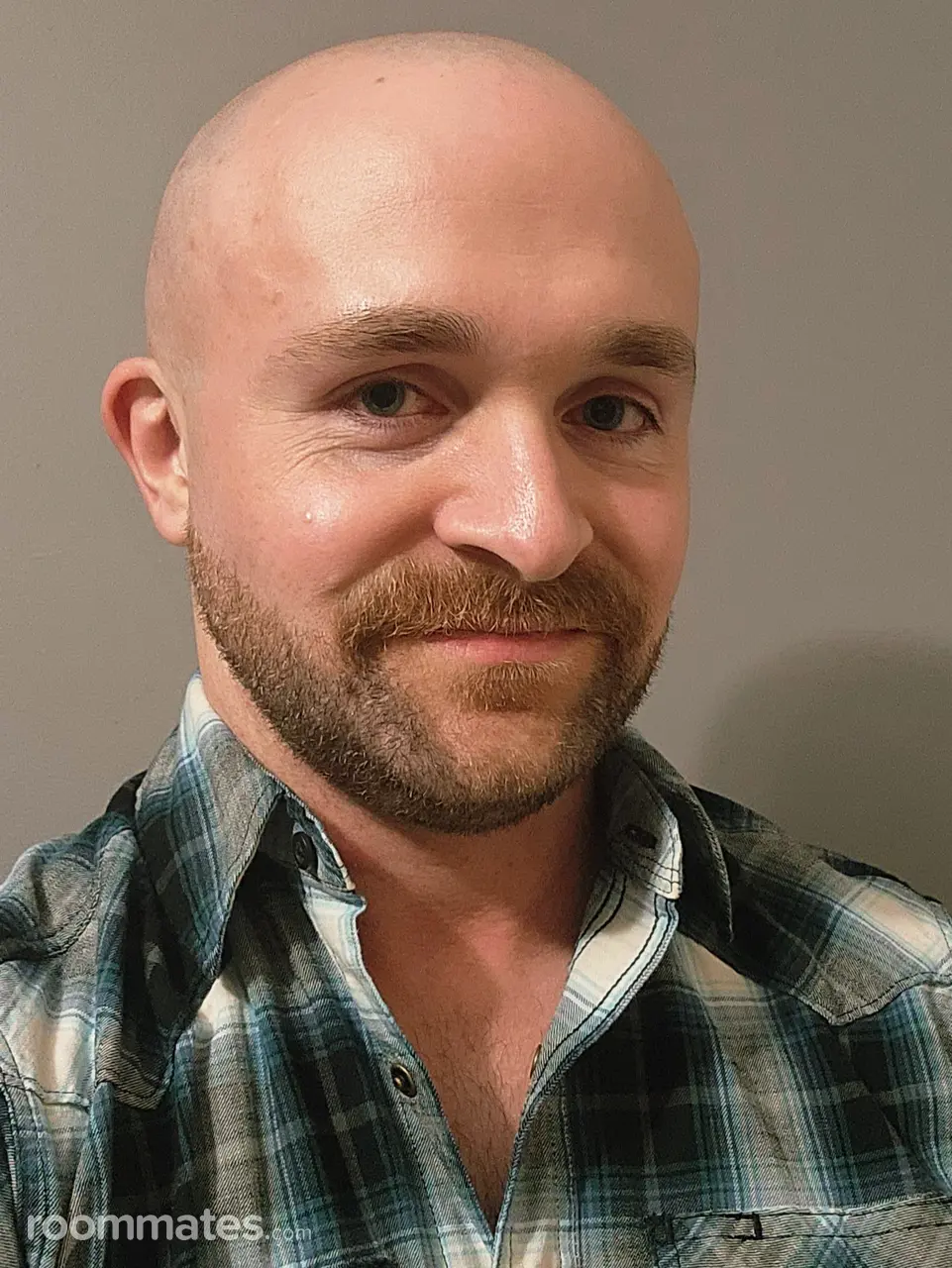 Profile photo 1 of 2