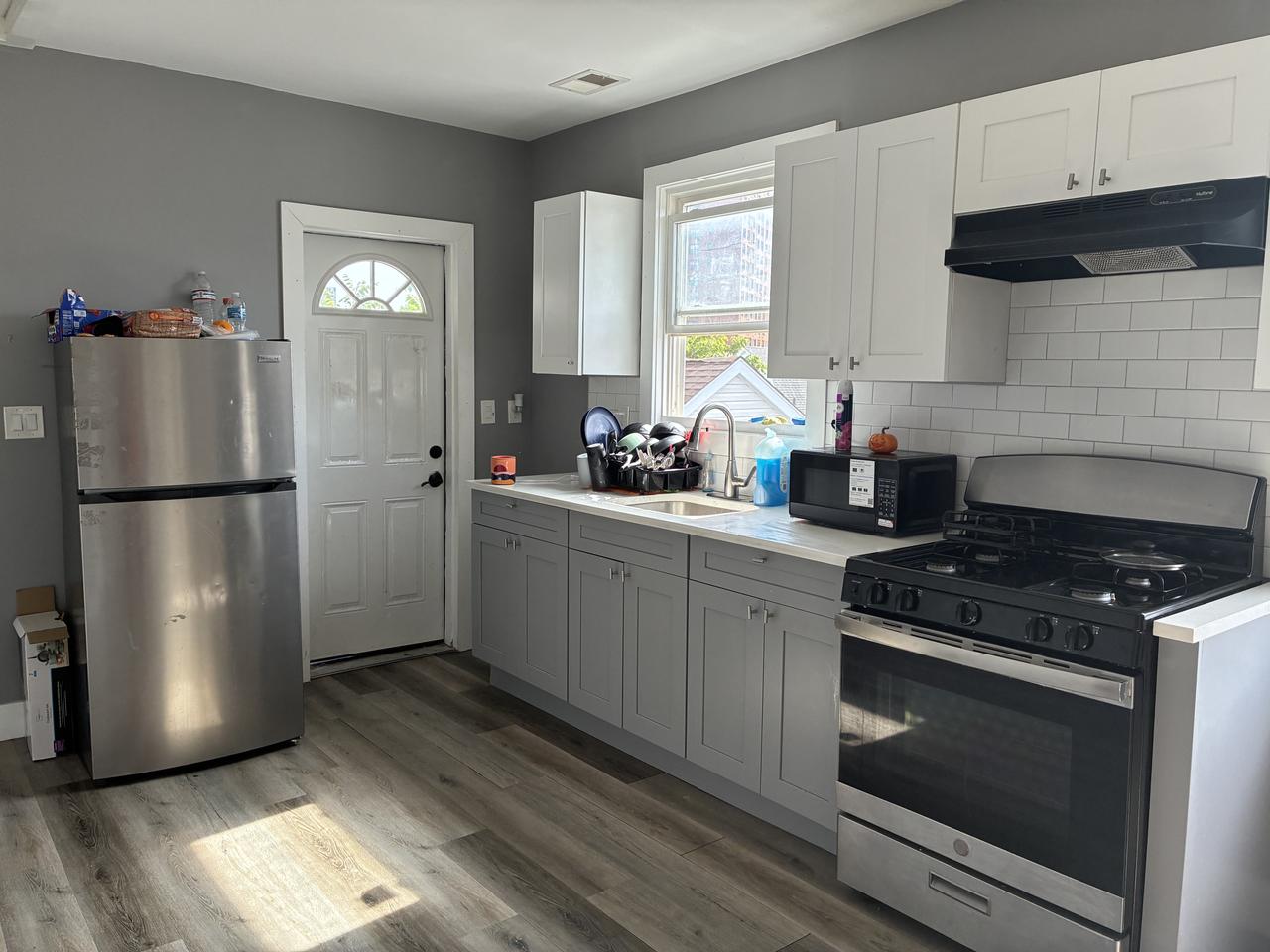 Profile photo 10 of 12