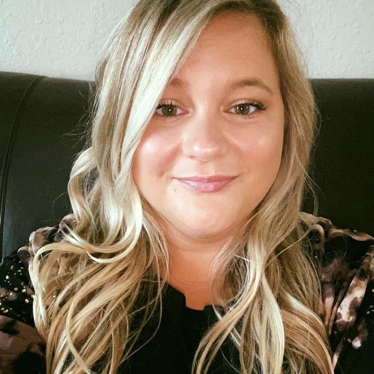 Profile photo 6 of 6