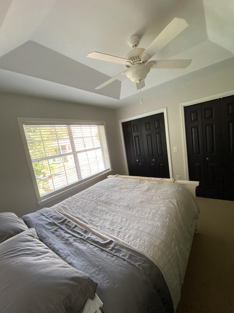 Profile photo 1 of 6