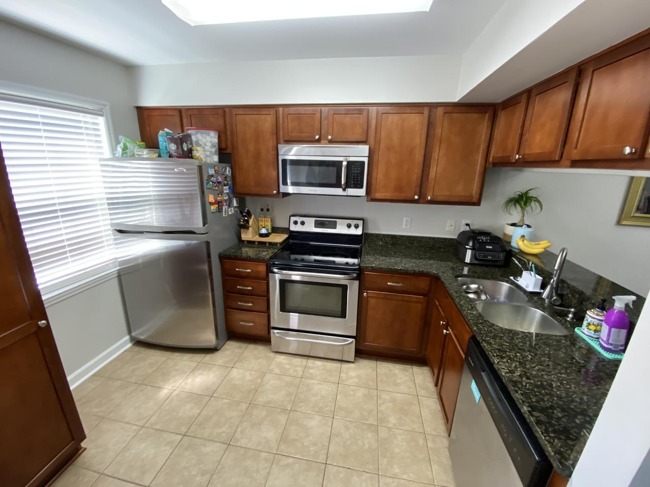 Profile photo 3 of 6