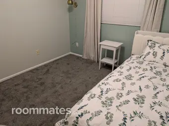 Room for rent in Brighton, CO $1000, condo