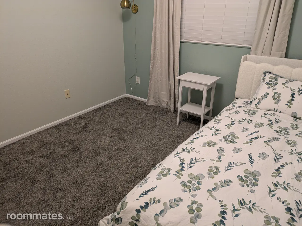 Profile photo 2 of 10