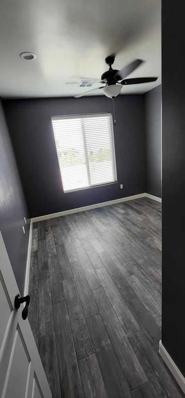 Profile photo 3 of 6