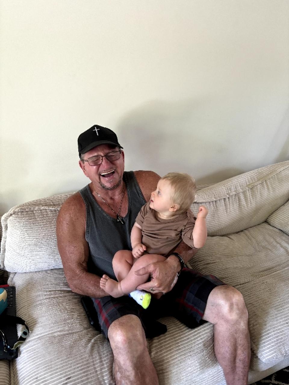 Profile photo 1 of 4