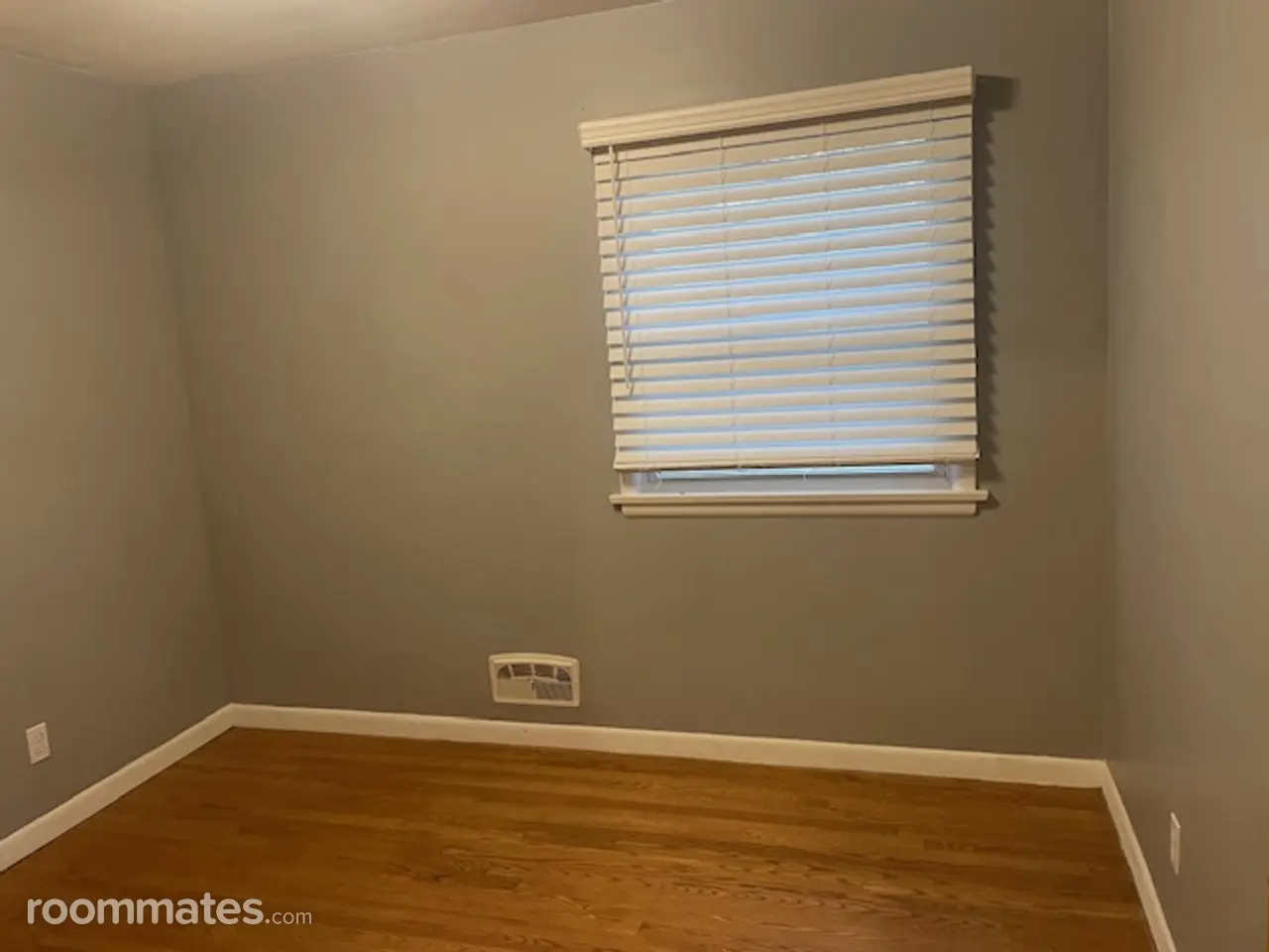 Profile photo 2 of 9