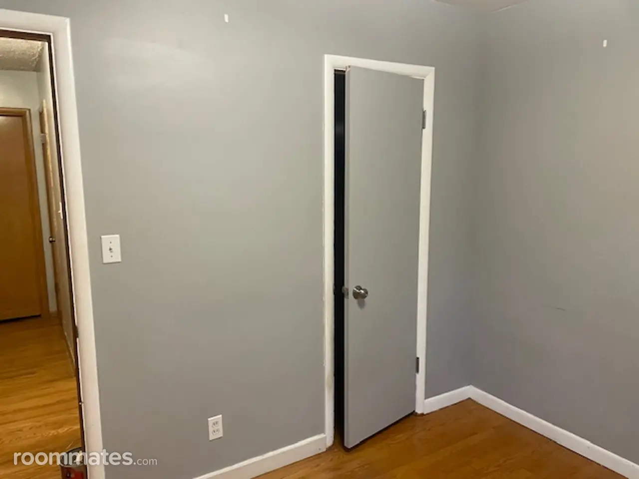 Profile photo 5 of 9