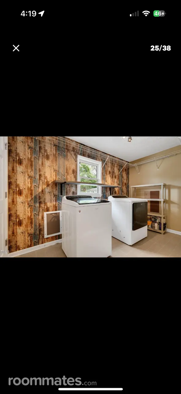 Profile photo 7 of 15