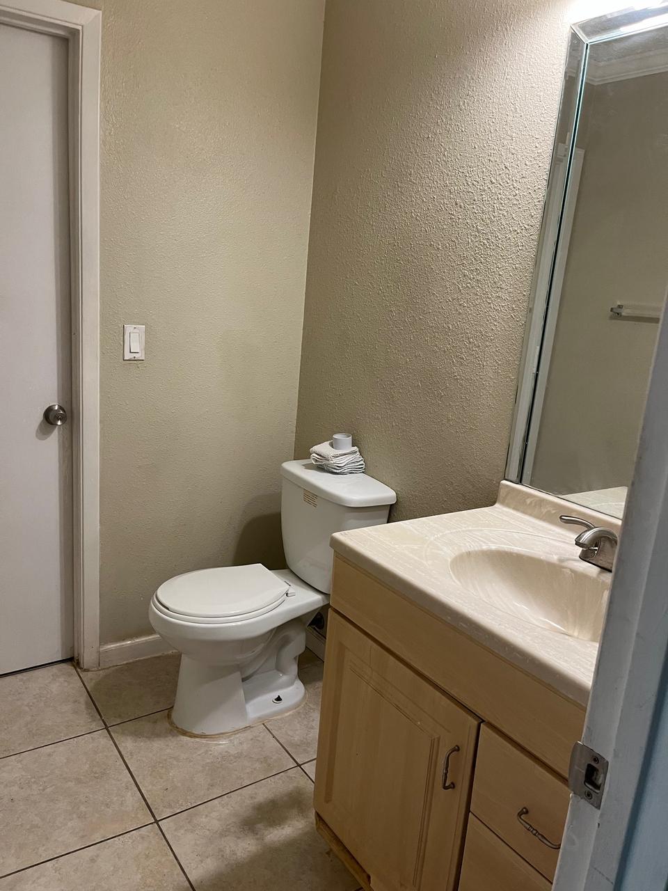 Profile photo 2 of 4