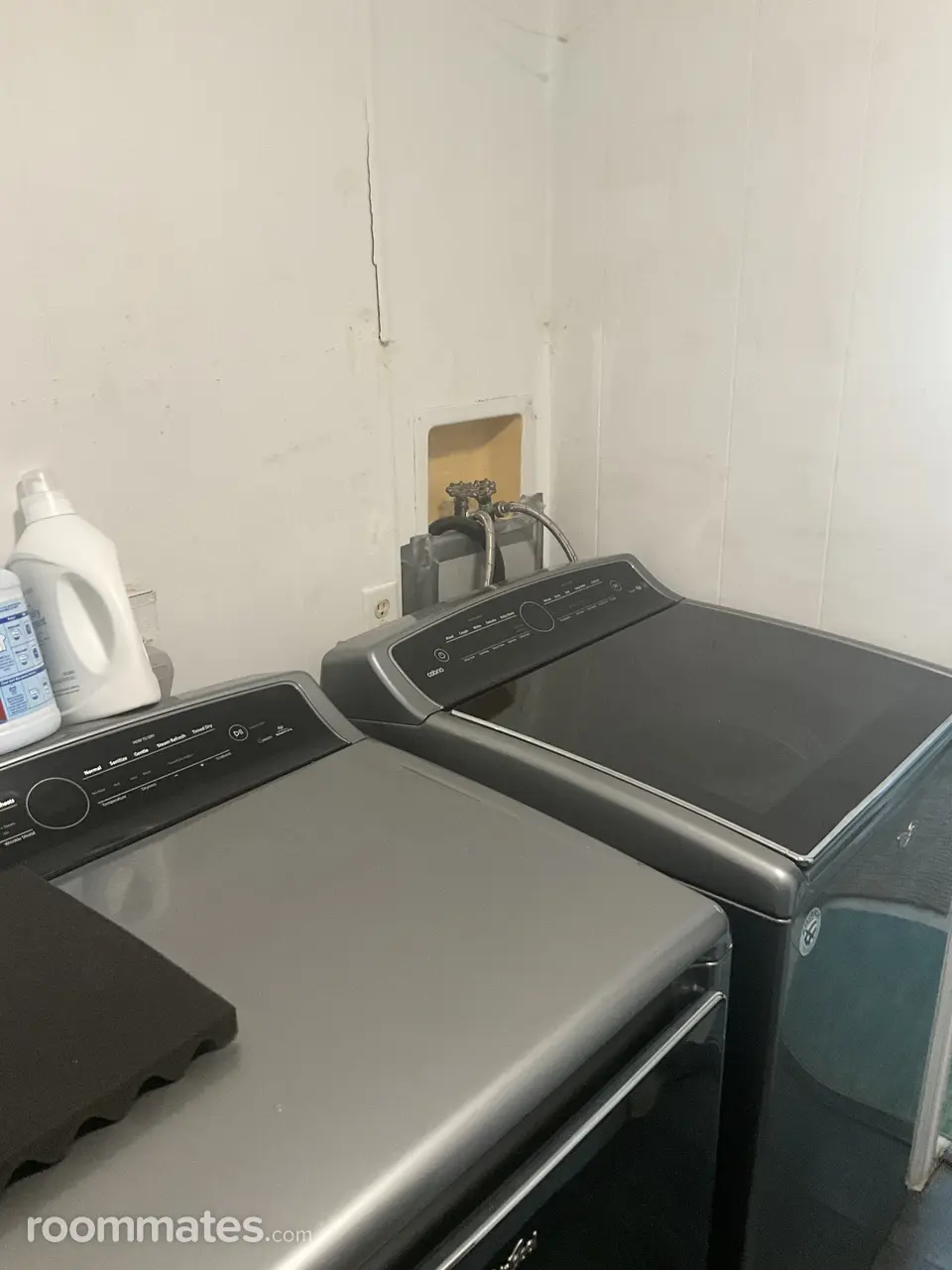 Profile photo 7 of 21