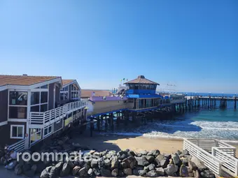 Room for rent in Redondo Beach, CA $1600, townhouse