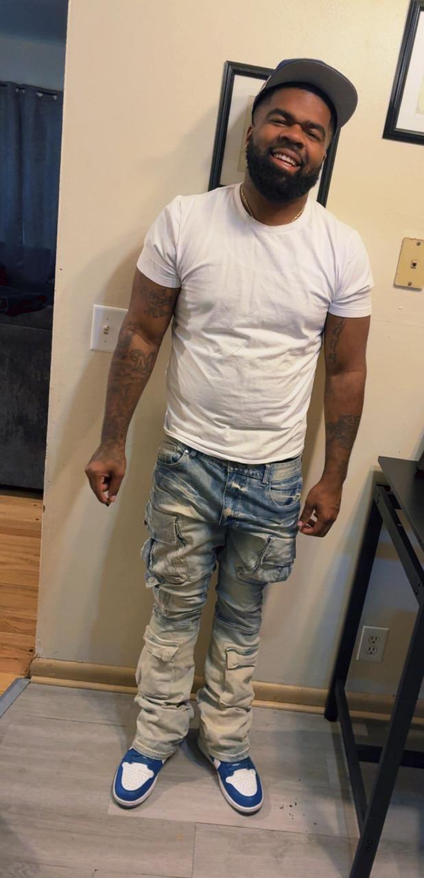 Profile photo 5 of 5