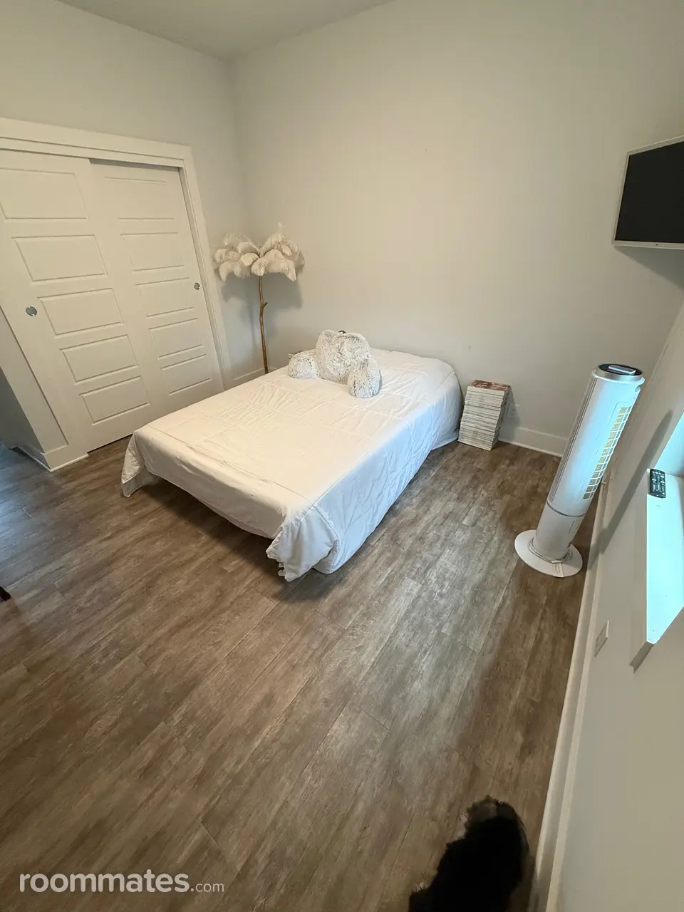 Profile photo 3 of 7