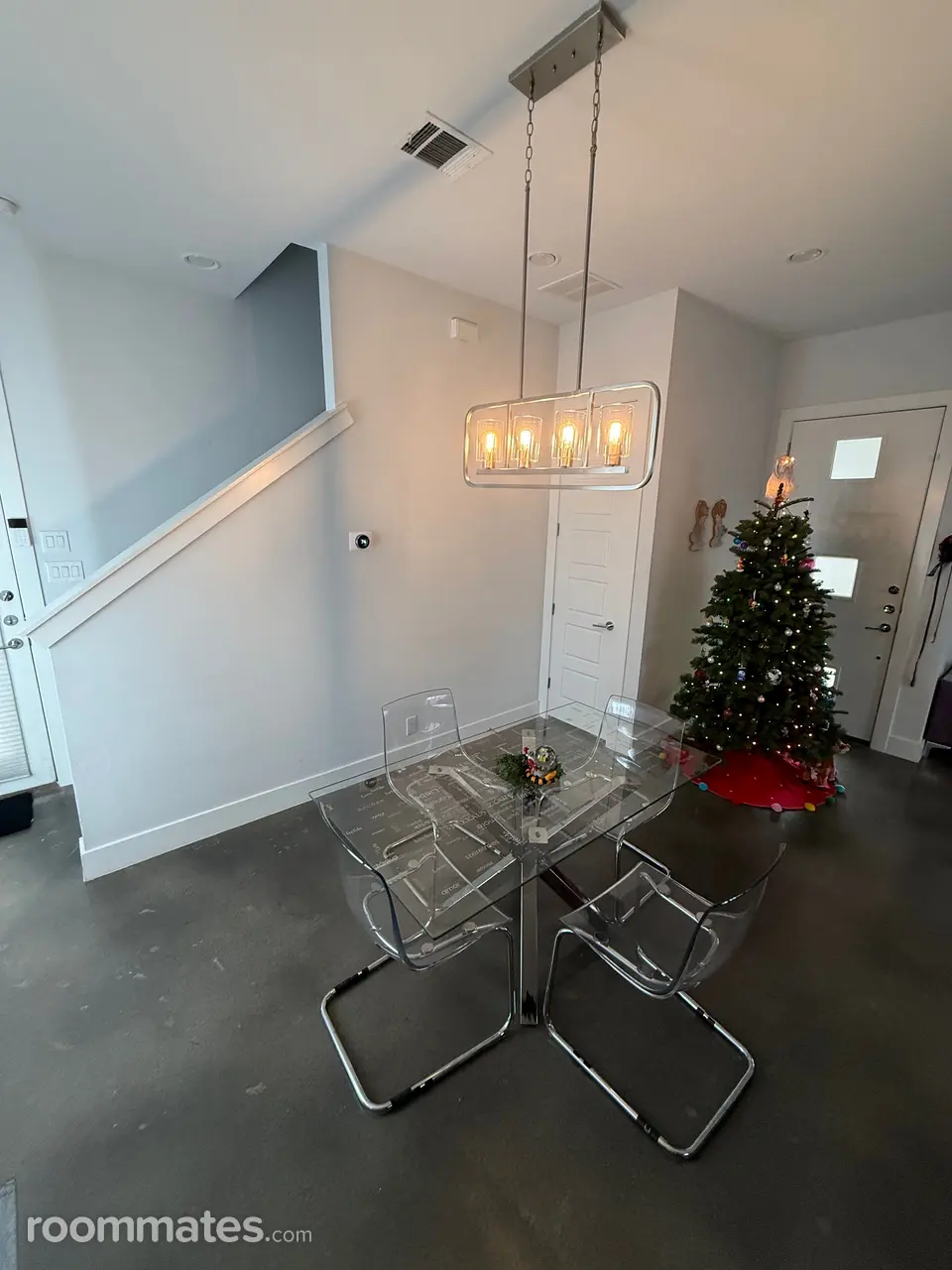 Profile photo 1 of 7