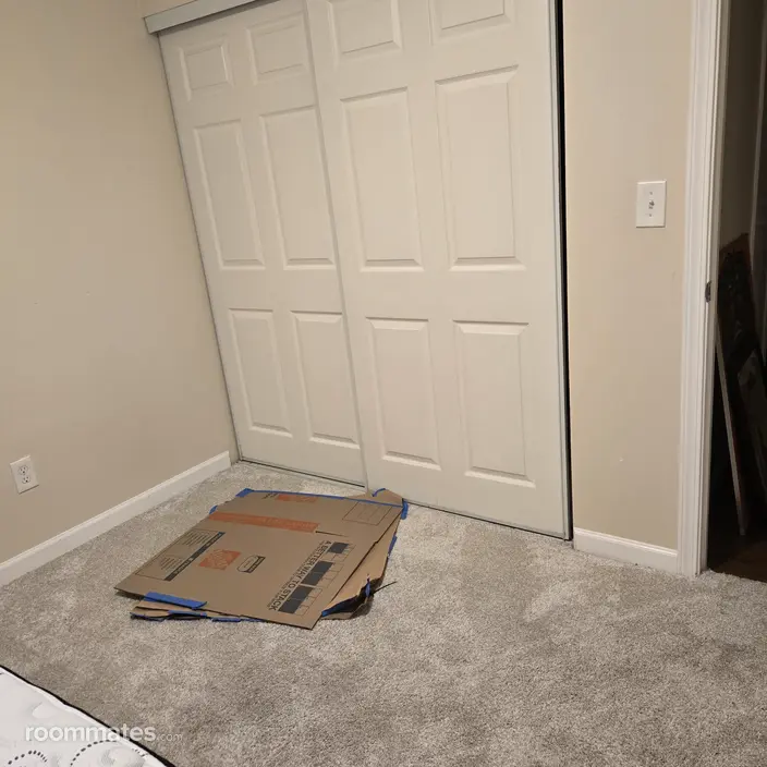 Room for rent in Portland, OR $750, apartment