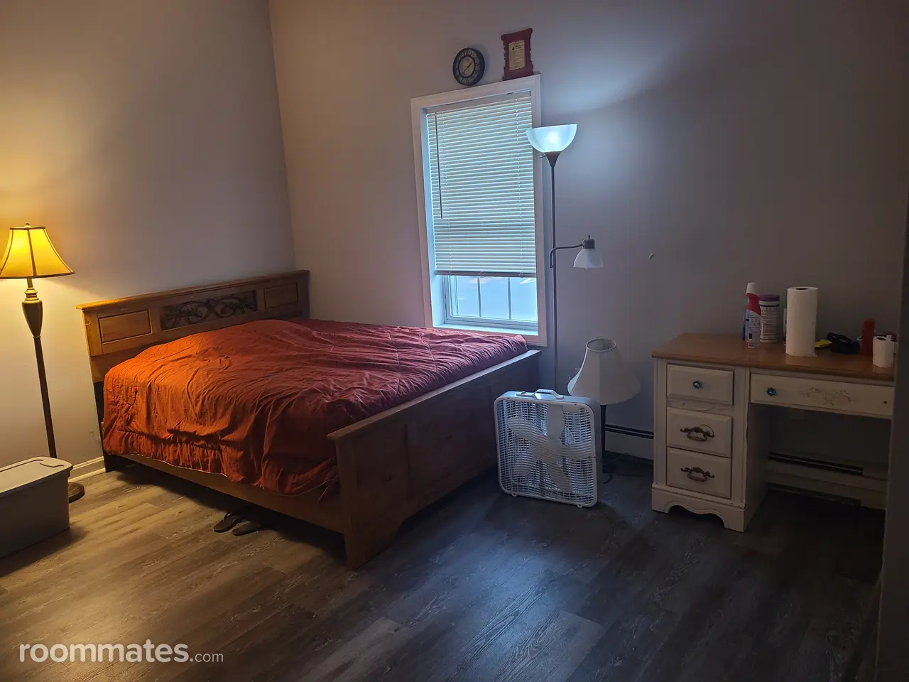 Profile photo 3 of 6