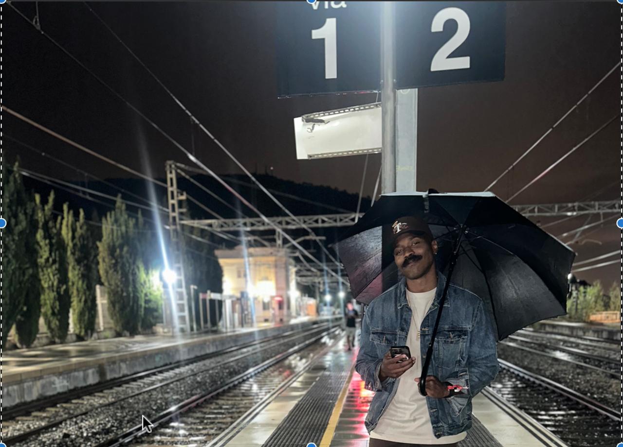 Profile photo 1 of 1