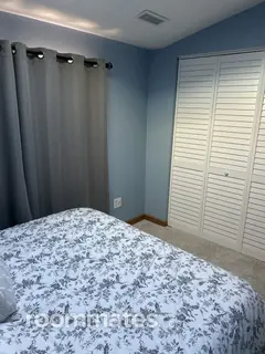 Room for rent in Brookfield, IL $1250, house