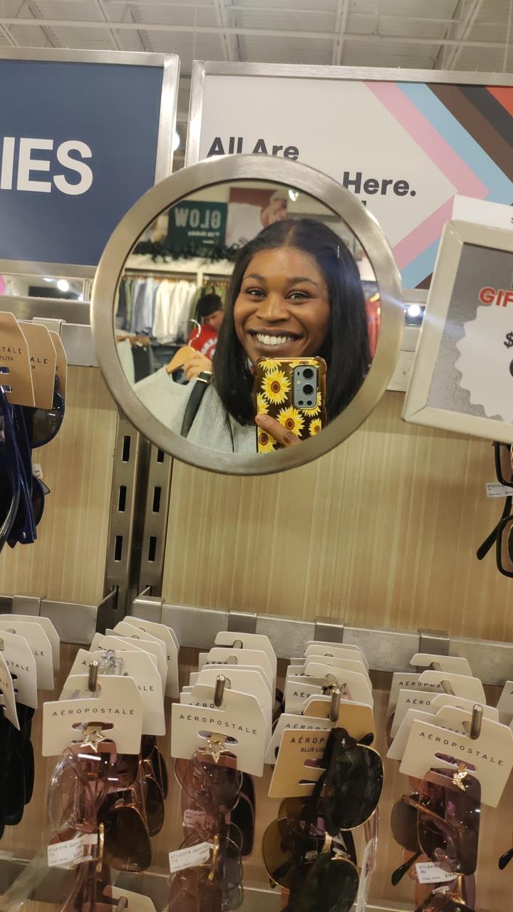 Profile photo 14 of 16