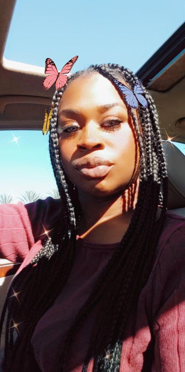 Profile photo 9 of 16